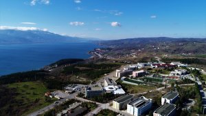 Sakarya Üniversitesi yaptığı çalışmalarla deprem gerçeğini gözler önüne seriyor