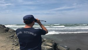 Samsun'da denizde kaybolan genci arama çalışmaları sürüyor