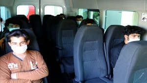 Samsun'da tırda yakalanan 173 göçmen ülkelerine gönderilmeye başlandı