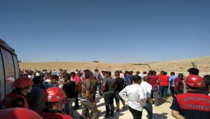 Şanlıurfa'da sulama kanalına otomobil devrildi: 2 ölü
