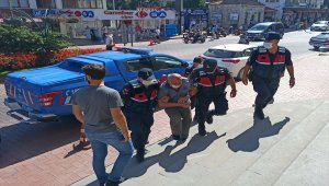 Sinop'ta bıçaklı kavga: 1 ölü
