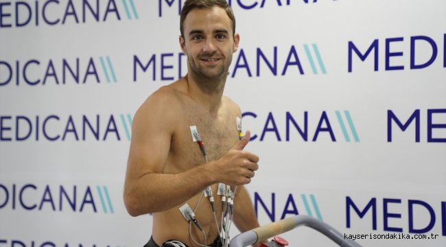 Sivasspor'un yeni transferi Jorge Felix sağlık kontrolünden geçirildi