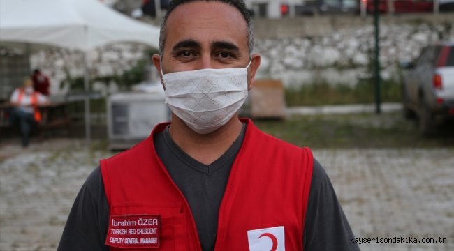 Türk Kızılay Giresun sel bölgesinde afetzedelerin ihtiyaçlarını karşılıyor