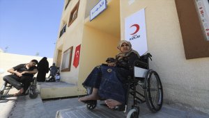 Türk Kızılaydan Cerablus'a yetim kompleksi