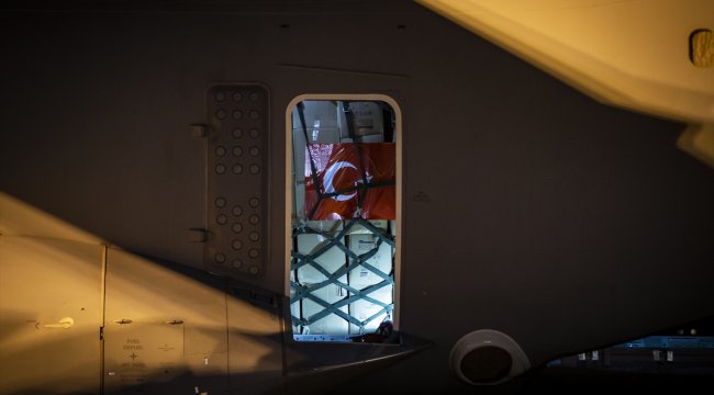 Türkiye'den Lübnan'a yardım malzemeleri taşıyan askeri nakliye uçağı havalandı