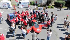 Üniversite öğrencilerinin ürettiği elektrikli otomobil tanıtıldı
