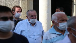 Üst geçidin ayağına çarpan otobüste ölenlerden birinin cenazesi Karabük'te toprağa verildi