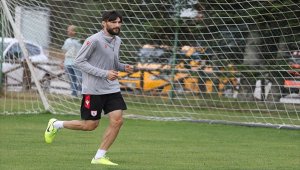 Yılport Samsunsporlu futbolcu Veli Çetin takımında mutlu