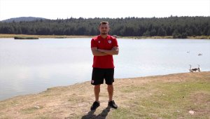 Yılport Samsunsporlu Oğuz Gürbulak: "Hedefimiz şampiyonluk"