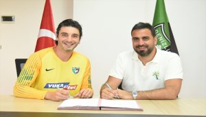Yukatel Denizlispor, kaleci Cenk Gönen ile sözleşme imzaladı 