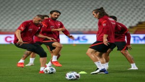 A Milli Futbol Takımı, Sırbistan maçına hazır