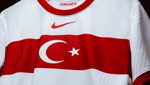 A Milli Takım'ın formaları yenilendi