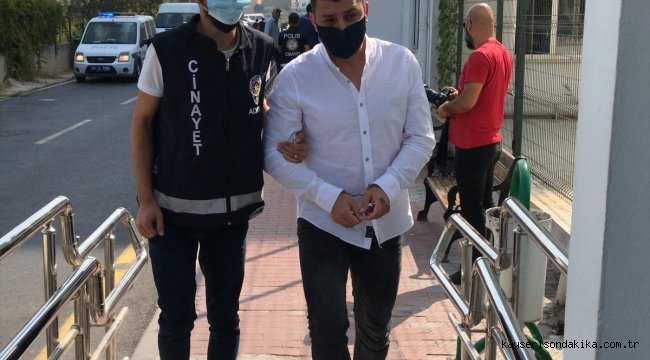 Adana'da bir kişiyi silahla yaralayan 2 şüpheli tutuklandı
