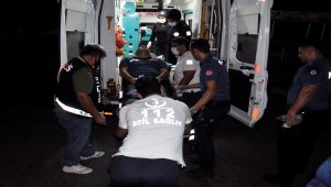 Adana'da polise mukavemet gösteren iki kişiye gözaltı
