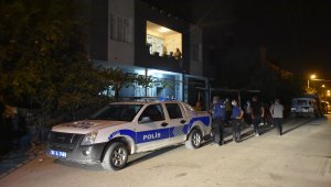 Adana'da tartıştığı eşinin pompalı tüfekle vurduğu kadın ağır yaralandı
