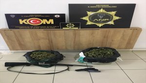 Adıyaman'da köpek kulübesine gizlenmiş uyuşturucu bulundu