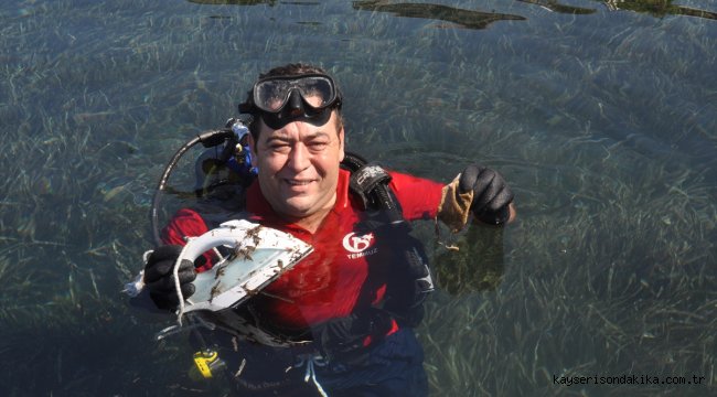 AK Parti Bodrum İlçe Başkanı Gökmen deniz dibi temizliği yaptı
