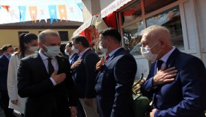 AK Parti'li Kandemir ve Karaaslan, Vezirköprü kongresine katıldı