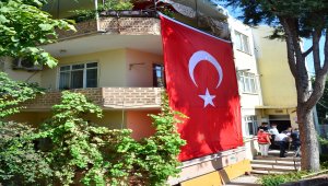 Akar'dan şehit Tuğgeneral'in ailesine taziye telefonu