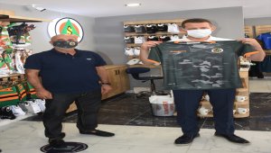 Alanyaspor'un bağış kampanyasına destek sürüyor