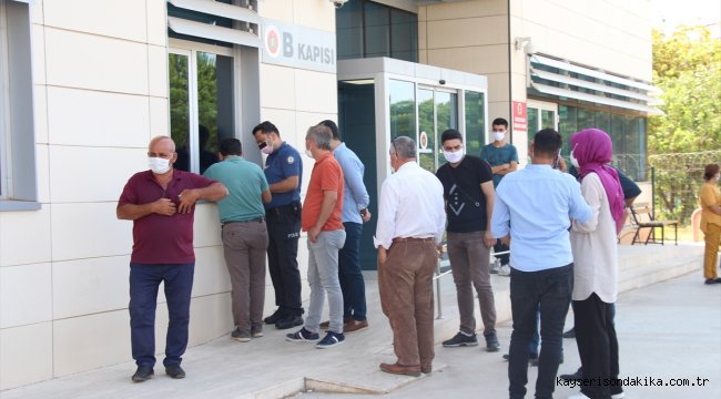 Antalya'da iş ortağı tarafından bıçaklanarak öldürülen kişinin otopsi işlemi tamamlandı