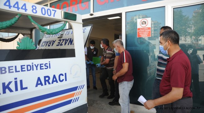 Antalya'da silahlı saldırıya uğrayan eski güreşçi öldü
