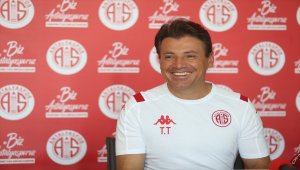 Antalyaspor Teknik Direktörü Tuna basın toplantısında konuştu: