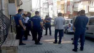 Arnavutköy'de karısı ve karısının arkadaşı olduğunu iddia ettiği kişiyi öldüren zanlı yakalandı