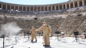 Aspendos'ta festival öncesi dezenfekte çalışması