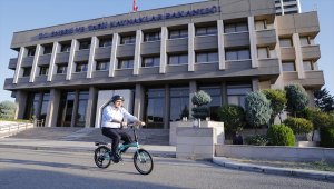 Bakan Dönmez, Avrupa Hareketlilik Haftası kapsamında pedal çevirdi: