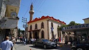 Balıkesir'de restorasyonu tamamlanan 169 yıllık cami ibadete açıldı
