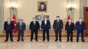 BBP Genel Başkanı Destici'den TTB'ye eleştiri: "Herkes fikrini söylemeli ama fırsatçılık yapmamalı"