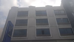 Beylikdüzü'nde sanayi sitesindeki bir iş yerinde yangın çıktı