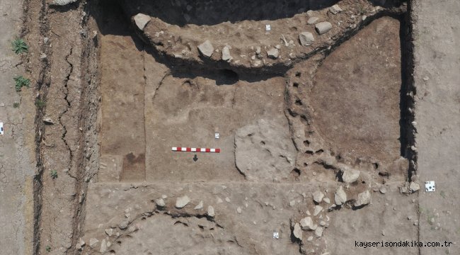 Bilecik'te 8 bin 500 yıllık insan iskeleti bulunan kazıda sezon sona erdi