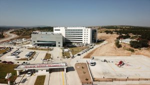 Bilecik'te gözünden yaralanan çocuk ambulans helikopterle Bursa'ya sevk edildi