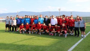 Bolu Valisi Ümit'ten Beypiliç Boluspor'a ziyaret