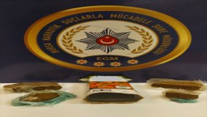 Bursa'da uyuşturucuyla yakalanan yabancı uyruklu 4 şüpheli tutuklandı