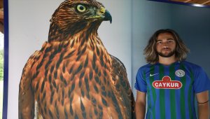 Çaykur Rizespor, Pazarspor'dan Can Muhammet Vural'ı transfer etti
