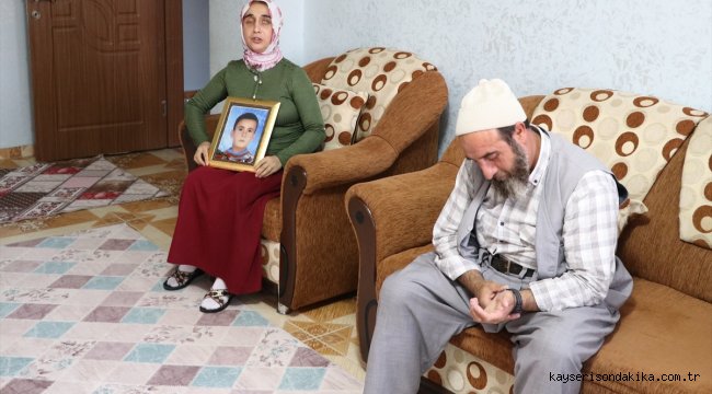 Çocukları 10 yaşındayken teröristlerce kaçırılan Siirtli ailenin 15 yıldır gözyaşı dinmedi
