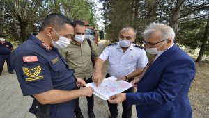 Çorum'da helikopterle havadan trafik denetimi yapıldı