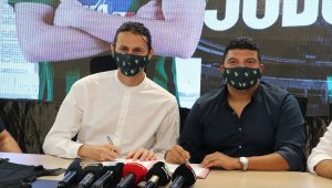 Denizlispor, Neven Subotic'i kadrosuna kattı
