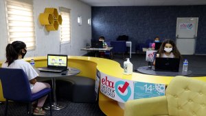 Depremzede çocuklar için konteyner kentte EBA Destek Merkezi açıldı 