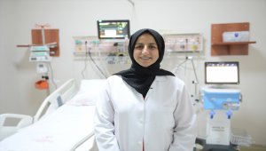 DOKTORLAR KOVİD-19'LA SAVAŞI ANLATIYOR - "Sağlık çalışanlarının sırılsıklam olduklarını insanlarımız görse daha duyarlı olurlar"