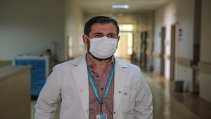 DOKTORLAR KOVİD-19'LA SAVAŞI ANLATIYOR
"Tulumun içinde 1 saat, bize 20 saat gibi"