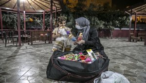 Dünya annelerinin kurduğu dernek iç savaş mağduru çocuklara şefkat eli uzatıyor 