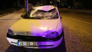 Ehliyetsiz sürücünün çarptığı bisikletli ağır yaralandı