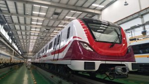 Gayrettepe-İstanbul Havalimanı Metrosu'nda ilk tren raylara indi