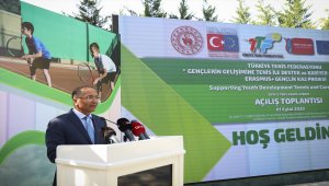 "Gençlerin Gelişimine Tenis ile Destek ve Kariyer Odaklı Yaklaşım" Erasmus Projesi tanıtıldı