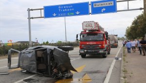 Giresun'da beton mikseri otomobile çarptı: 5 yaralı