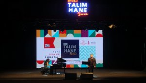 Güldiyar Tanrıdağlı ve Erkut Cantürk, Talimhane Sahne'de konser verdi